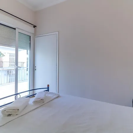Hoteleros Dionysos Athens Hotel *
