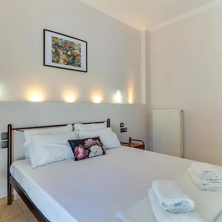 Hoteleros Dionysos Athens