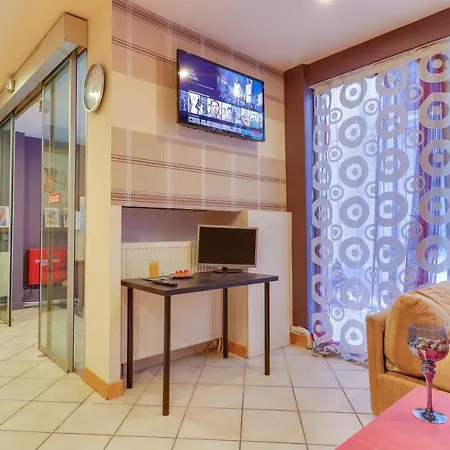 Hoteleros Dionysos Athens Hotel *